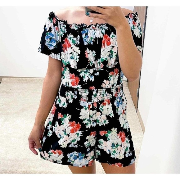 Abercrombie & Fitch Off Shoulder Floral Romper Size S - Picture 1 of 6